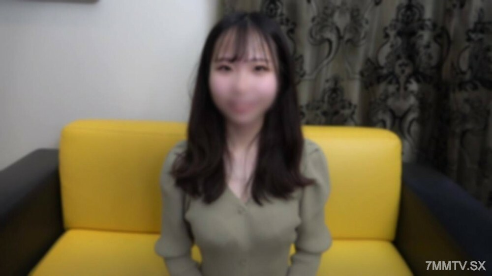 歌厅探花老哥专攻KTV两男两女沙发上操一人一个少妇后入上位骑乘抱起来猛操比逼谁先射